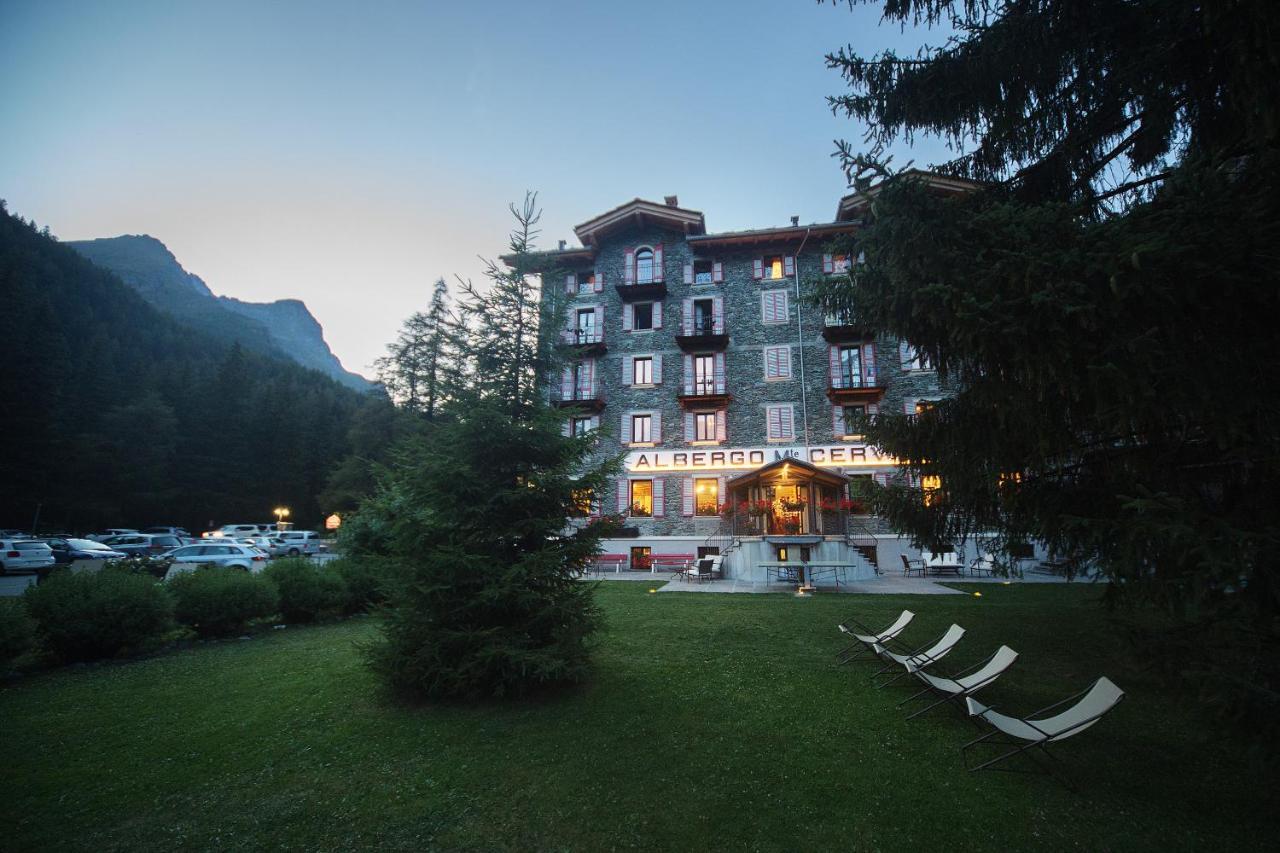 Albergo Monte Cervino Шамполюк Екстер'єр фото